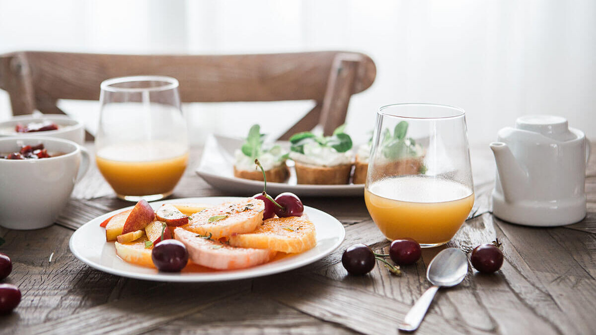 Tips&Tricks: Always Add Some Freshly Sliced Fruit To Your Meal